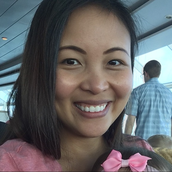 Meet your Posher, Cecille - Picture 1 of 1